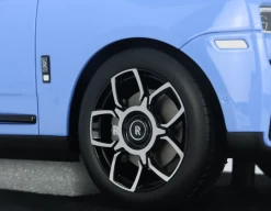 1/18 HH Model Rolls-Royce RR Cullinan Black Badge (Baby Blue) Resin Car Model -Toy vehicles 1 6 76853.1663223428
