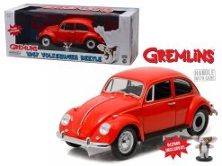 1967 Volkswagen Beetle Gremlins Movie (1984) With Gizmo Figure 1/18 Diecast Model Car By Greenlight