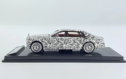 1/64 SMALLCARART Rolls-Royce Phantom 8 Spy Photos Diecast Car Model -Toy vehicles 15 5 72845.1619097224