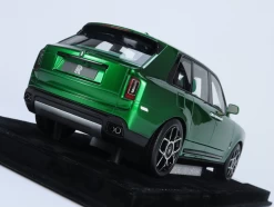 1/18 HH Model Rolls-Royce Cullinan (Transparent Green) Resin Car Model -Toy vehicles 3 7 31003.1690983701