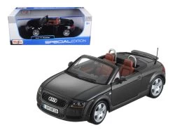 1/18 Maisto Audi TT Roadster Black Diecast Car Model