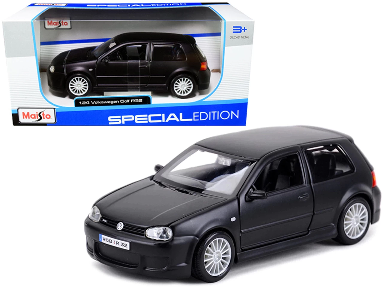 1/24 Maisto Volkswagen Golf R32 (Matt Black) "Special Edition" Series Diecast Car Model 3 1/24 Maisto Volkswagen Golf R32 (Matt Black) "Special Edition" Series Diecast Car Model