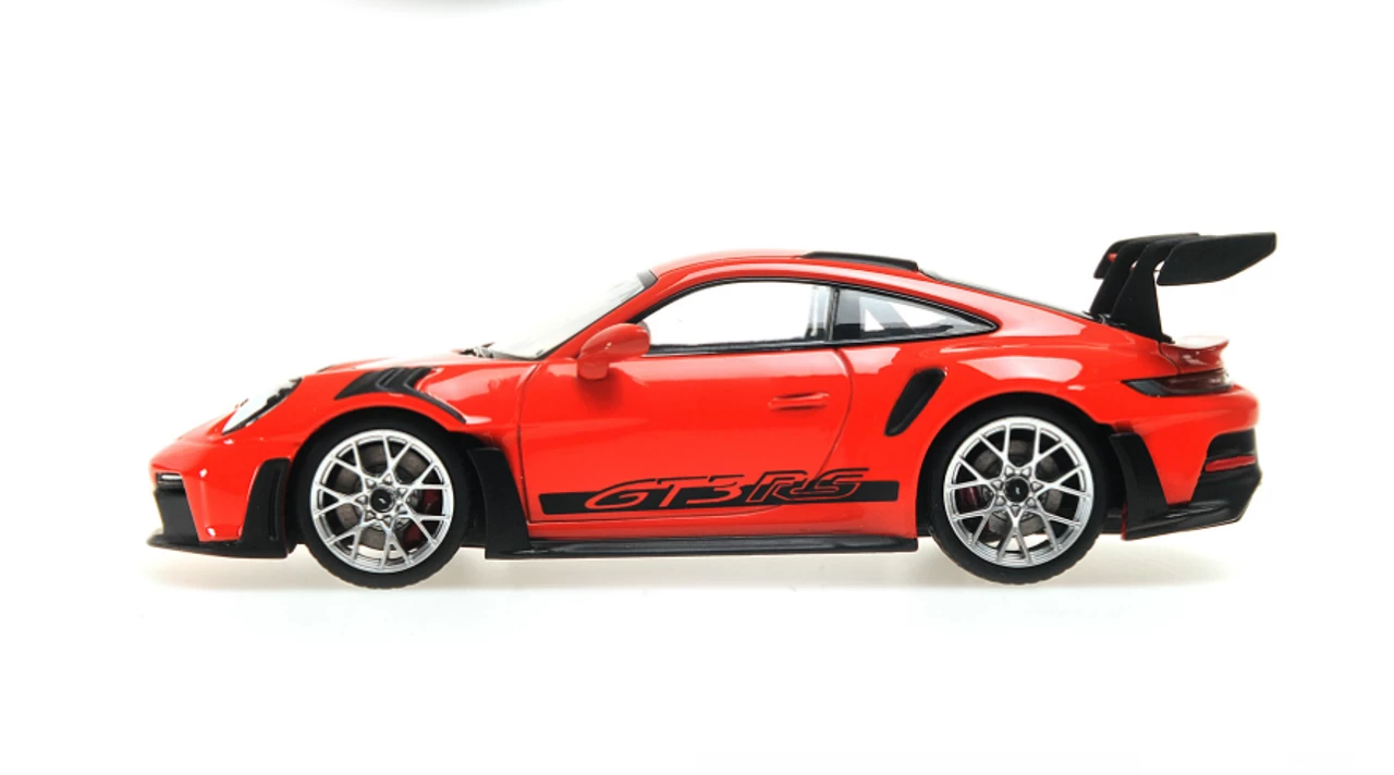 1/43 MINICHAMPS PORSCHE 911 (992) GT3RS - 2023 - RED W/ SILVER WHEELS & BLACK DÉCOR Diecast Car Model 5 1/43 MINICHAMPS PORSCHE 911 (992) GT3RS - 2023 - RED W/ SILVER WHEELS & BLACK DÉCOR Diecast Car Model - Image 3