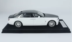 1/18 HH Model Rolls-Royce Ghost (English White & Piano Black) Resin Car Model -Toy vehicles 5 8 00842.1678611406