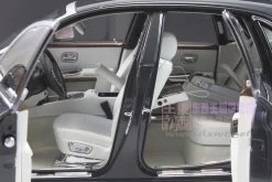 1/18 Kyosho Rolls-Royce Ghost (Black / Darkest Tungsten With Silver Bonnett) Diecast Car Model -Toy vehicles 6 zps2a1b272b 36807.1397502723