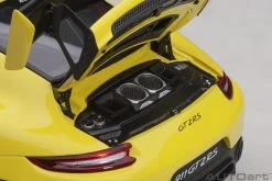1/18 AUTOart Porsche 911 (991.2) GT2 RS Weissach Package (Racing Yellow) Car Model -Toy vehicles 78172l scaled 82678.1648921975