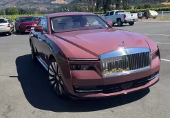 1/18 HH Model Rolls-Royce Spectre Morganite Pink