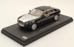 1/43 Kyosho Rolls-Royce Ghost Extended Wheels Base EWB (Black) Diecast Car Model