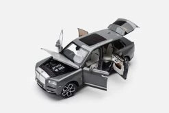 1/18 Dealer Edition Rolls-Royce RR Cullinan (Nardo Grey With Silver Hood) Fully Open Diecast Car Model -Toy vehicles IMG 3091 23862.1679718421