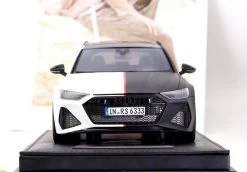 1/18 Motorhelix Audi RS6 Avant C8 (Black & White) Resin Car Model Limited 99 Pieces -Toy vehicles IMG 9516 35786.1648580401