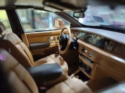 1/18 HH Model Rolls-Royce Phantom Extended Wheelbase 8th Generation (Bronze) Resin Car Model -Toy vehicles O1CN01hBedfY2J0vlQDe22E 649479360 64879.1584564764