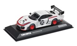1/43 Dealer Edition Porsche 935 #70 Spectrum Edition Based On 911 (991.2) GT2 RS Car Model