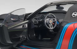 1/18 AUTOart Porsche 918 Spyder Weissach Package (Black With Martini Livery) Car Model -Toy vehicles QQ20181112000053 09084.1542044066