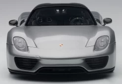 1/18 AUTOART PORSCHE 918 SPYDER WEISSACH PACKAGE (GT SILVER METALLIC/SILVER METALLIC) Diecast Model 77925 -Toy vehicles QQ20181112001041 31688.1542010493