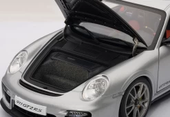 1/18 AUTOart Porsche 911 (997) GT2 RS (Silver) Car Model -Toy vehicles QQ20190221191156 25490.1652022050