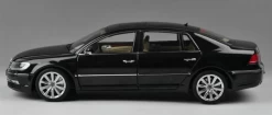 1/18 GTAutos GTA Volkswagen VW Phaeton (Black) Diecast Car Model -Toy vehicles QQ20190618163230 35658.1560900969
