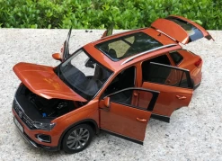1/18 Dealer Edition 2019 Volkswagen VW Tayron Touareg (Orange) Diecast Car Model -Toy vehicles QQ20190728210106 67354.1564373495