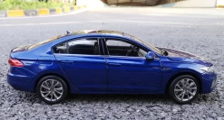 1/18 Dealer Edition 2019 / 2020 Volkwagen VW Bora (Blue) Diecast Car Model -Toy vehicles QQ20191022182052 30185.1571794003