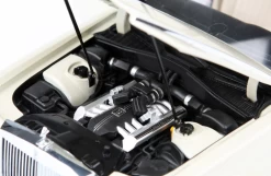 1/18 Kyosho Rolls-Royce Phantom EWB Extended Wheelbase (Carrara White) Diecast Car Model -Toy vehicles QQ20191115003403 57402.1573807121