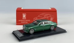 1/64 Rolls-Royce Phantom VIII 8th Generation (Metallic Green) Car Model