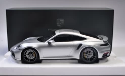 1/18 Dealer Edition 2020 2021 Porsche 911 Turbo S 992 (Silver) Diecast Car Model -Toy vehicles QQ20210202105526 45172.1652938594