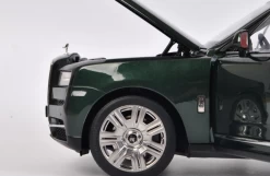 1/18 Dealer Edition Rolls-Royce RR Cullinan (Green) Fully Open Diecast Car Model -Toy vehicles QQ20210411130512 62114.1652308690