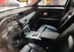 1/18 Rolls-Royce RR Ghost 2nd Generation (2020-Present) (English White Exterior With Black Interior) Resin Car Model Limited 88 Pieces -Toy vehicles QQ20220223102606 27124.1645640965
