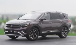 1/18 Dealer Edition 2021 Volkswagen VW Talagon (Purple) Diecast Car Model