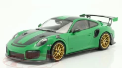 1/18 Minichamps 2018 Porsche 911 (991.2) GT2 RS Weissach Package (Viper Green With Golden Wheels) Car Model
