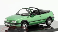 1/43 Ixo 1995 Volkswagen VW Golf Cabriolet (MK III) (Metallic Green) Car Model