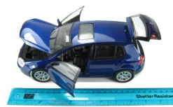 1/18 BBurago Volkswagen Golf MK V (Blue) Diecast Car Model -Toy vehicles QQ20221103220945 15421.1667538714