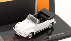 1/43 Ixo 1971 Volkswagen VW Beetle 1302 LS Convertible (White) Car Model