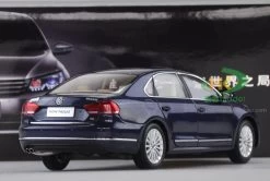 1/18 Dealer Edition 2011-2018 Volkswagen Passat (Dark Blue) Diecast Car Model -Toy vehicles T25COEXsNXXXXXXXXX 78933397 zps1f5dc345 40287.1397710615