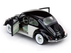 1/12 Sunstar 1961 Volkswagen VW Beetle Saloon (Black & White) Diecast Car Model -Toy vehicles image2 451 06497.1634074435