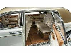 1/18 Kyosho Rolls-Royce Phantom Extended Wheelbase (EWB) (English White W/ Gold Hood) Diecast Car Model -Toy vehicles s l1600 3 37723.1606845184