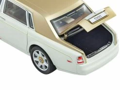 1/18 Kyosho Rolls-Royce Phantom Extended Wheelbase (EWB) (English White W/ Gold Hood) Diecast Car Model -Toy vehicles s l1600 4 84213.1606845184