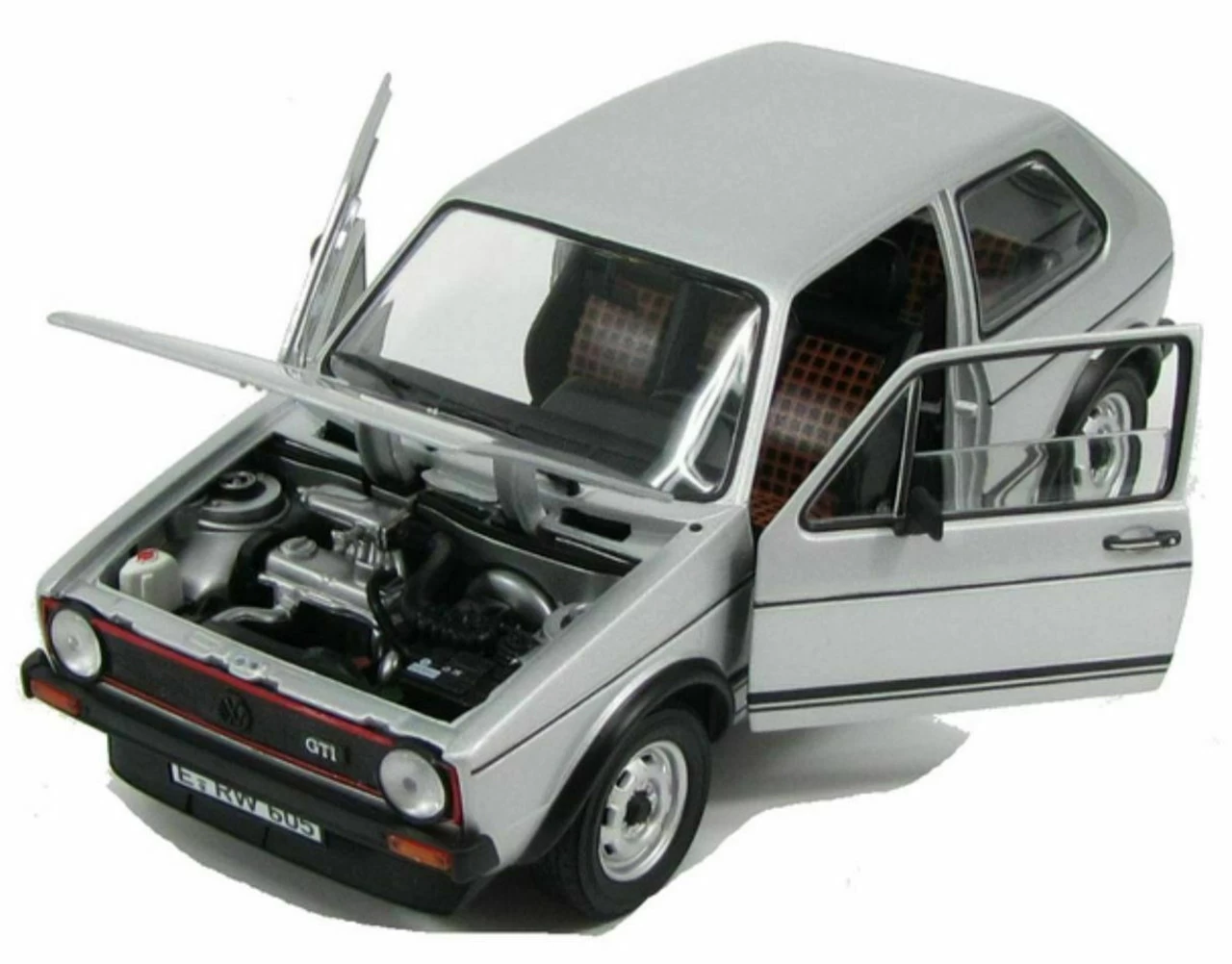 1/18 Norev 1976 Volkswagen VW Golf I GTI (Silver) Diecast Car Model 5 1/18 Norev 1976 Volkswagen VW Golf I GTI (Silver) Diecast Car Model - Image 3