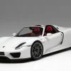 1/18 Minichamps Porsche 918 Spyder Limited (White) -Toy vehicles white 59063.1481962949